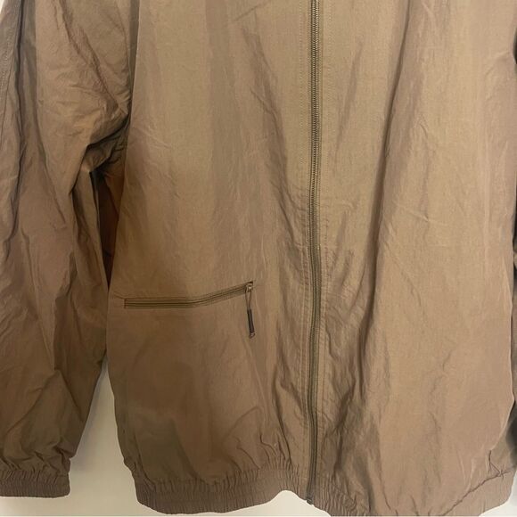 $125 RAINS WOVEN JACKET in Wood Size Large - Picture 7 of 9